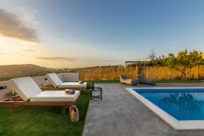 Iliovasilema Luxury Apartment - Image 4