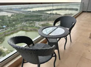 Oasis 2BR RiverView Apartmet - Image 2