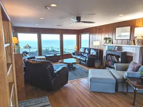 Sparkling Clean & Private! Amazing Ocean Views [3] - Image 4