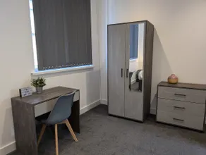 Sunderland City Centre Modern 2 Bed Apartment - Image 5