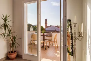 Very central apartment with 2 bedrooms and 2 bathrooms - Image 3