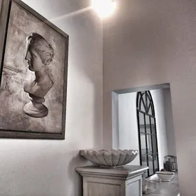 Very central apartment with 2 bedrooms and 2 bathrooms - Image 5
