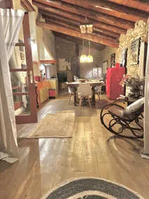 “Picture-perfect” loft - Image 5
