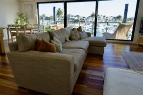 Marina Magic Getaways - Your Waterfront Retreat - Image 4