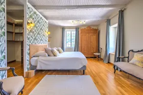 * Château living in St-Jean-de-Côle - Image 3