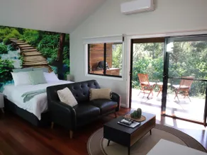 Hideaway Falls - Evergreen Cottage - Image 2