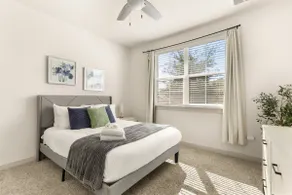 Cozy Haven | Pool Table + Fire Pit | Sleeps 10 - Image 4
