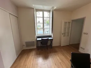 2 bedroom ground floor apartment - Image 4