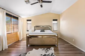 Modern Vegas Sanctuary : Pool and Workspace - Image 5