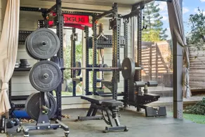 Hollywood Sign View | Outdoor Gym | Universal - Image 4