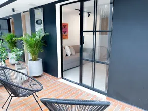 Near Top Attractions Cozy Spot w/ Patio AC & WiFi - Image 5
