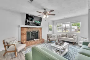 1 Block to Beach • Hot Tub • Fire Pit • Game Room - Image 2