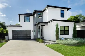 Luxe Home w/ Heated Pool, Hot Tub, Kitchen, Games - Image 2