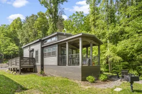 Asheville River Cabins Accessible Cabin w/ Hot Tub - Image 2