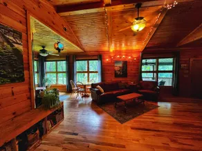 Highbridge River Cabin - Image 2