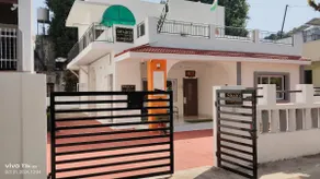 Centrally Located 2BHK Bungalow | Family Stay - Image 2