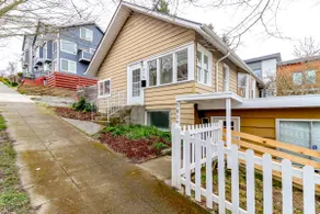 Charming, bright two-bedroom in North Beacon Hill - Image 4