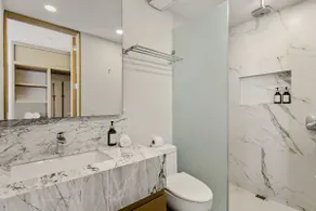 Business studio-apartment near the beach - Image 4