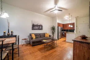 Quaint Studio in First Ward - Image 2