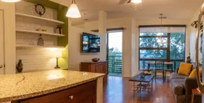 Quaint Studio in First Ward - Image 5