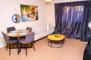 Sianavi Apartments - Charles Court, Kettering - Image 3