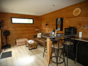 Chalet moderne, Jacuzzi & Cinéma - Image 2