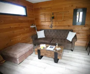 Chalet moderne, Jacuzzi & Cinéma - Image 3
