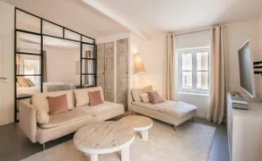 Apartment with terrace the Port of Saint-Tropez - Image 4