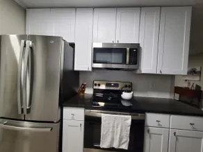 Pet-Friendly Wooded Retreat, Min to Lake Norman - Image 3