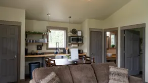 Cabin 3 at the Inn - Image 4