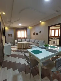 air-conditioned family apartment, sunny in the center - Image 2