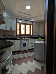 air-conditioned family apartment, sunny in the center - Image 3