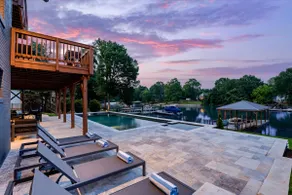 Elysian Shores w/Heated Pool & Optional Boat Rental - Image 2