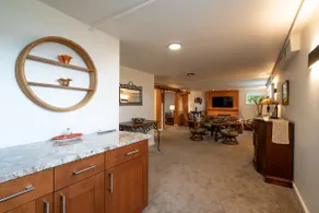 Odin's Cozy 2 Bdr Lower Cottage - Image 2