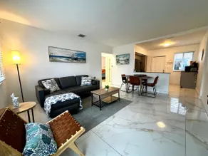 Spacious 2 bedroom Getaway in Hallandale Beach - Image 3