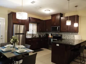 The Heights Luxury Condo 2BR/2BA/2 Beds&1 Sofa Bed - Image 5