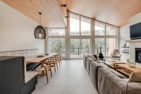 Unit 206 ski-in/ski-out - 4 bedrooms chalet for 12 people - Image 4
