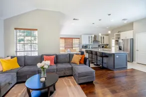 4BR • Family Friendly • Hot Tub • Sleeps 12 - Image 3
