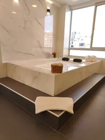 Master Apartment with Whirlpool - Image 3