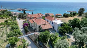 Cottage near the sea - Image 5