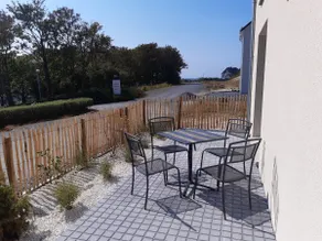 La Daurade 3* Beachfront house on the harbor - Image 2