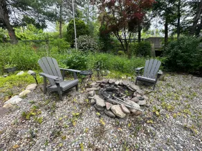 Escape to a Streamside Cabin in the Catskills - Image 3