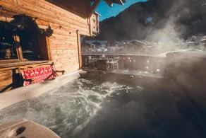 Mountain cottage for 20 people + hot tub - Image 5