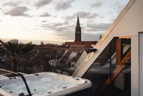 HLH - Exclusive Selection - Luxury Penthouse - Image 3