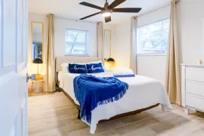10 Min to Beach /Family & Groups/Pet / Patio & BBQ - Image 3