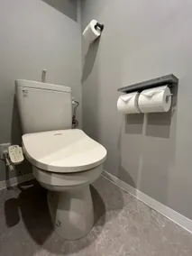 Ostay-Ryu's apartment, 2 minutes walk from Kitahama station! Direct access to Umeda/Shinsaibashi/Dotonbori/Osaka Castle, double bed apartment 1 - Image 5