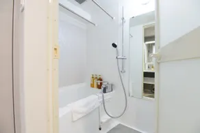 Ostay-Ryu's apartment, 2 minutes walk from Kitahama station! Direct access to Umeda/Shinsaibashi/Dotonbori/Osaka Castle, double bed apartment 1 - Image 2