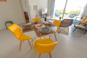 Premium Location 2BR Apt w- Pool, Gym & Balcony - Image 2