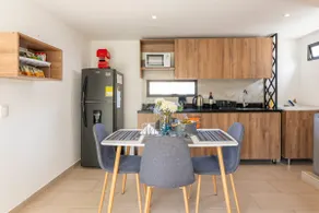 Modern apartment with air conditioning - Image 2