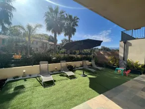 Garden and 2 bedrooms, St Florent center - Image 3
